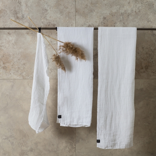 Fresh Laundry Handtuch - Waffelpique - white - von Himla