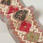 Preview: Corin Braid Red/Green – Bestickte Leinenborte von Colefax and Fowler