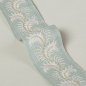 Preview: Feather Braid Aqua – Bestickte Borte von Colefax and Fowler