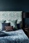 Preview: Bett mit Kopfteil aus Jane Churchill Lexi in Blue