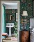 Preview: Blackthorn Tapete von Morris & Co. – Ambiente