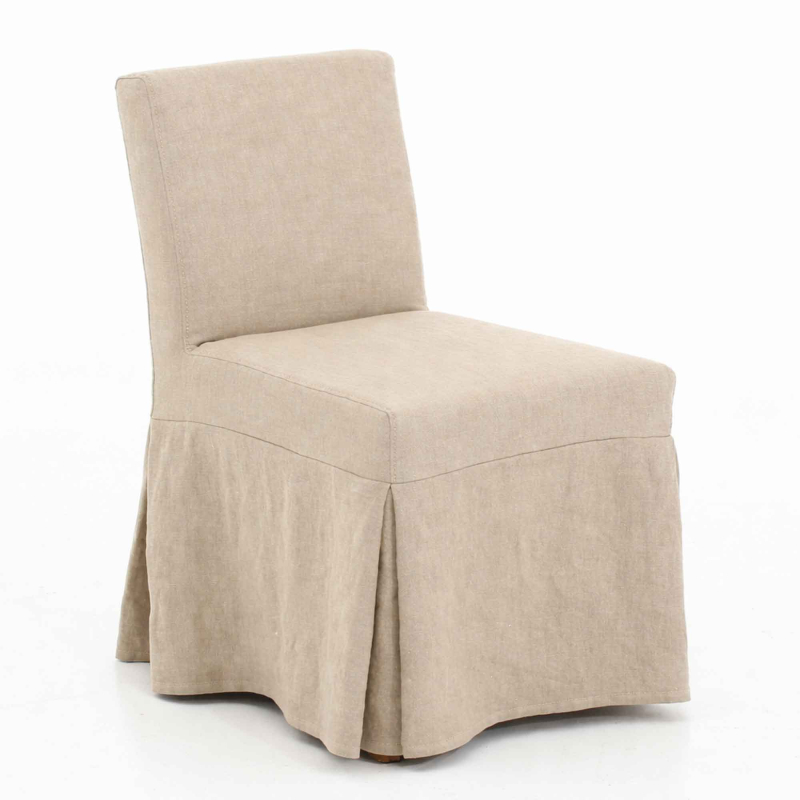 Stuhl Amanda mit Leinenhusse von Flamant - viele Farben