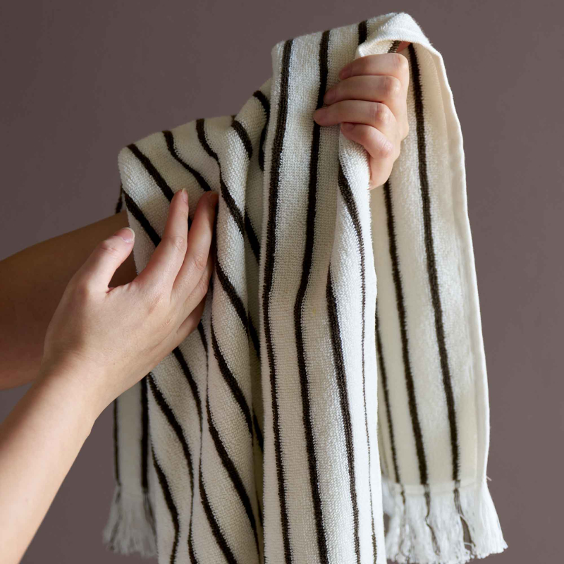 Preview: Ayane Stripe Frotteehandtuch von lene Bjerre
