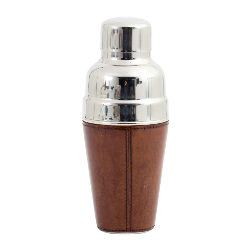 Flamant Manhattan Cocktailshaker geschlossen, Frontansicht, Cognacbraunes Leder mit Stahlkappe, weißer Hintergrund