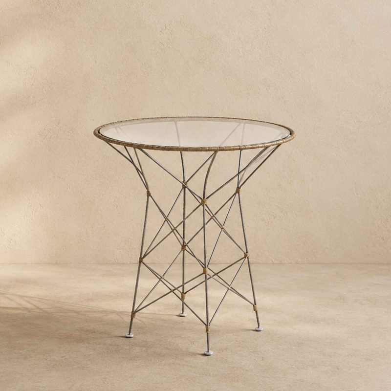 Funky Café Tisch, runde Glasplatte mit Rattanrand auf diagonal gekreuztem Stahlgestell, ICONS-Kollektion, Design Yuzuru Yamakawa 1996