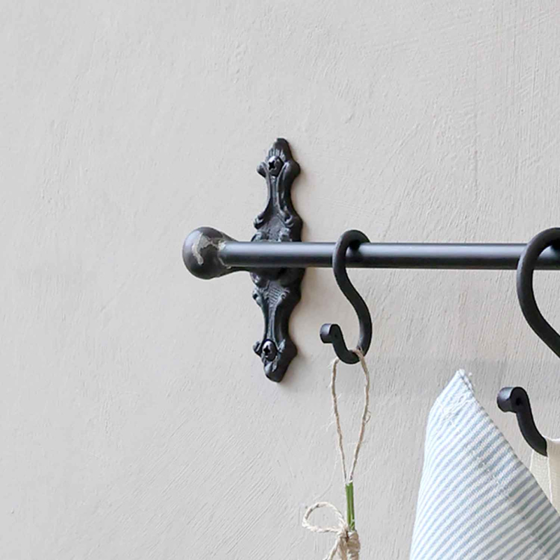 Hakenleiste aus Eisen mit 3 Haken - 40 cm lang