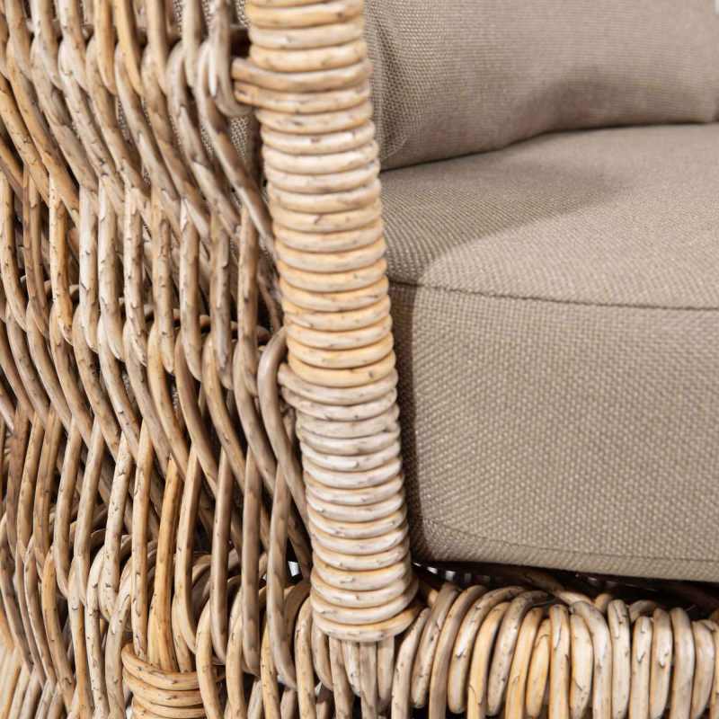 Drehbarer Gartensessel Jolene von Flamant - mit Kissen