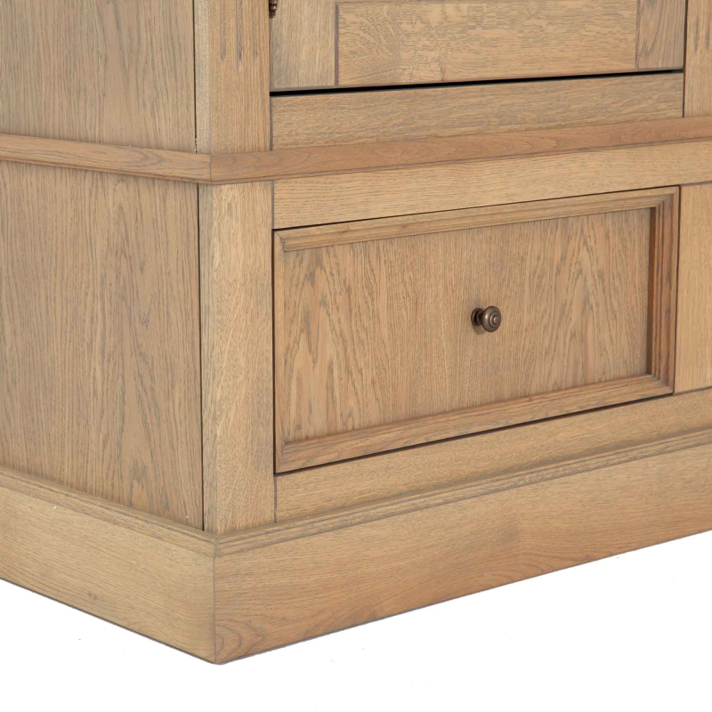 Detailansicht Schublade des  Louise Schrank im Landhausstil