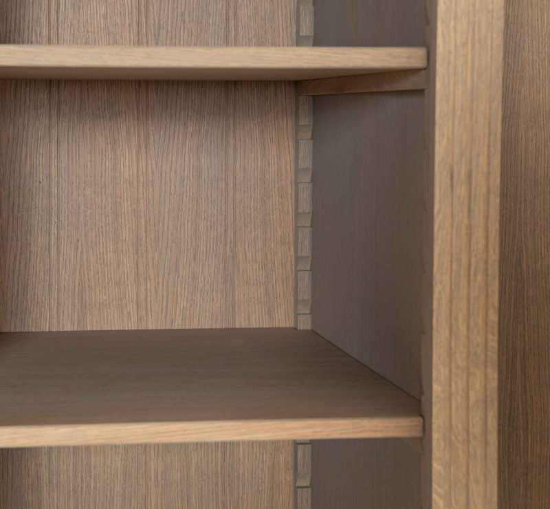 Preview: Detailansicht Louise Schrank gelattete Rückwand
