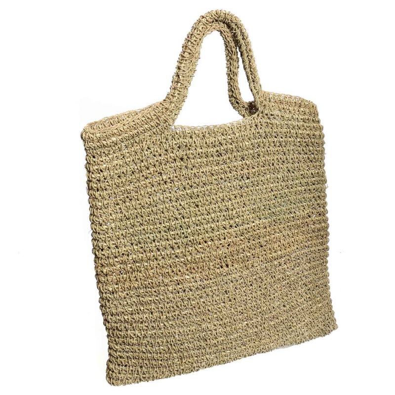 Preview: Bazar Bizar Island Tote Schrägansicht, rechteckiger Korpus aus handgehäkeltem Seegras, weißer Hintergrund