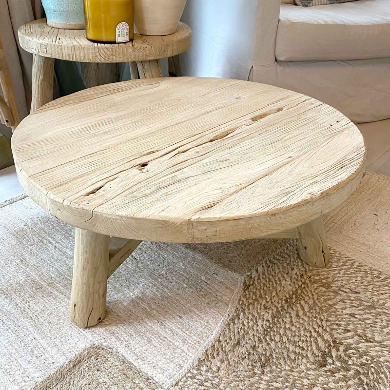Preview: Runder Couchtisch aus massivem altem Ulmenholz
