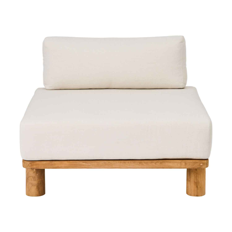 Preview: Tine K Teak Modul Sofa Frontansicht — cremefarbenes Sitz- und Rückenkissen, massives recyceltes Teakgestell, runde Beine