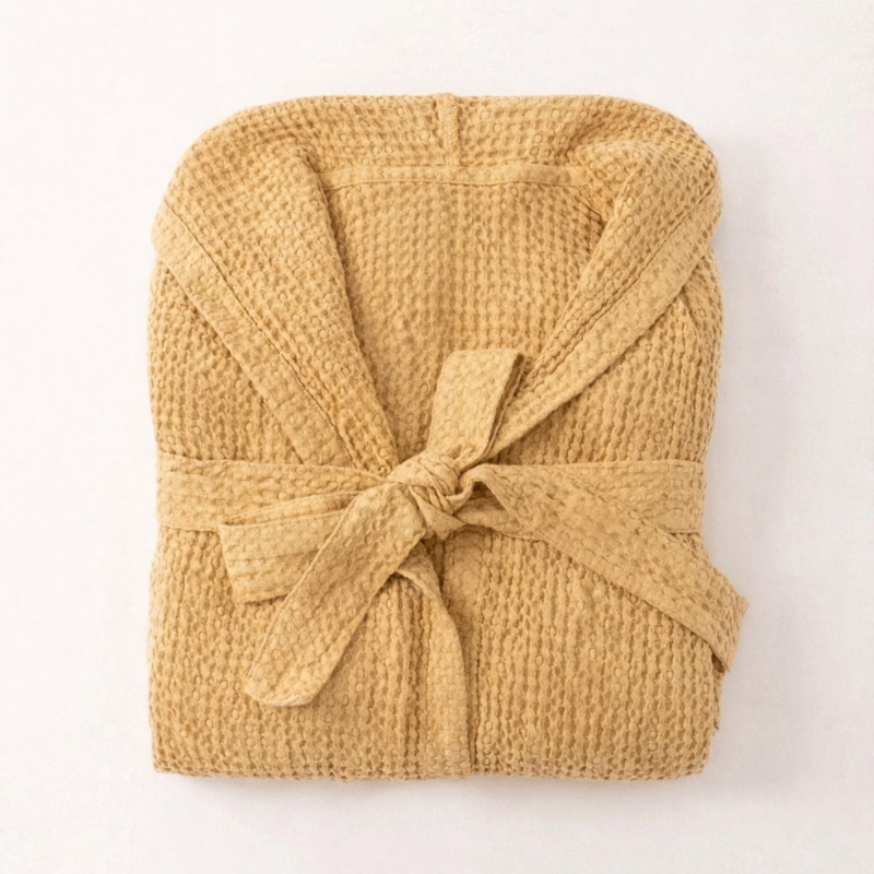 Waffelbademantel mit Kapuze aus Leinen – Farbe Mustard