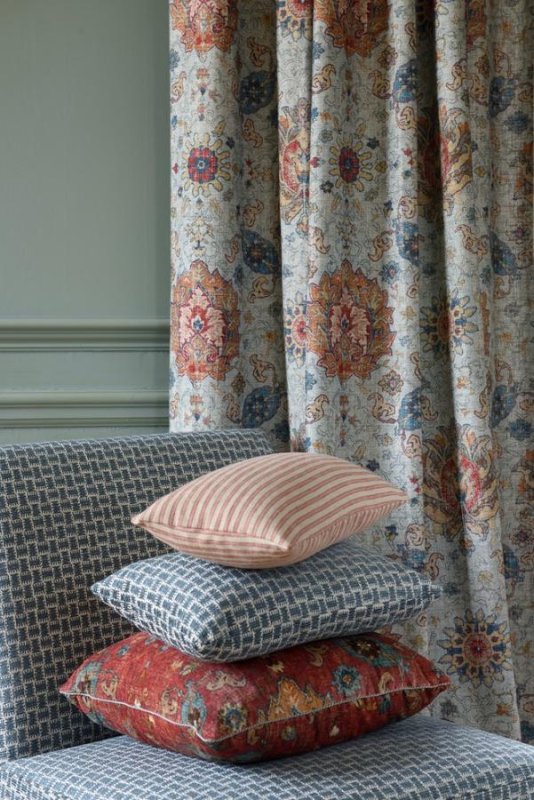 Jocasta von Colefax and Fowler im Raum