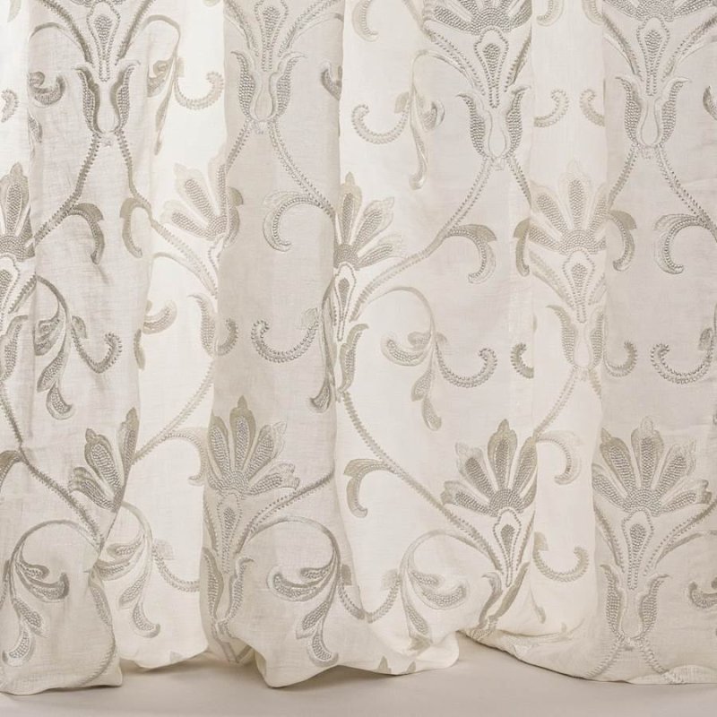 Preview: Laretta Silver – Stoff von Colefax and Fowler