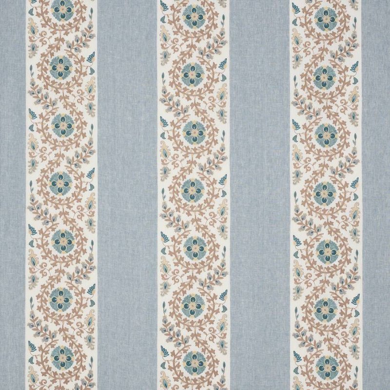 Levina von Colefax and Fowler in Blue