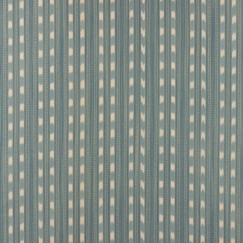 Lingrove von Colefax and Fowler in Sky Blue