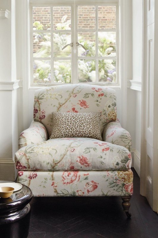Preview: Monmouth von Colefax and Fowler im Raum