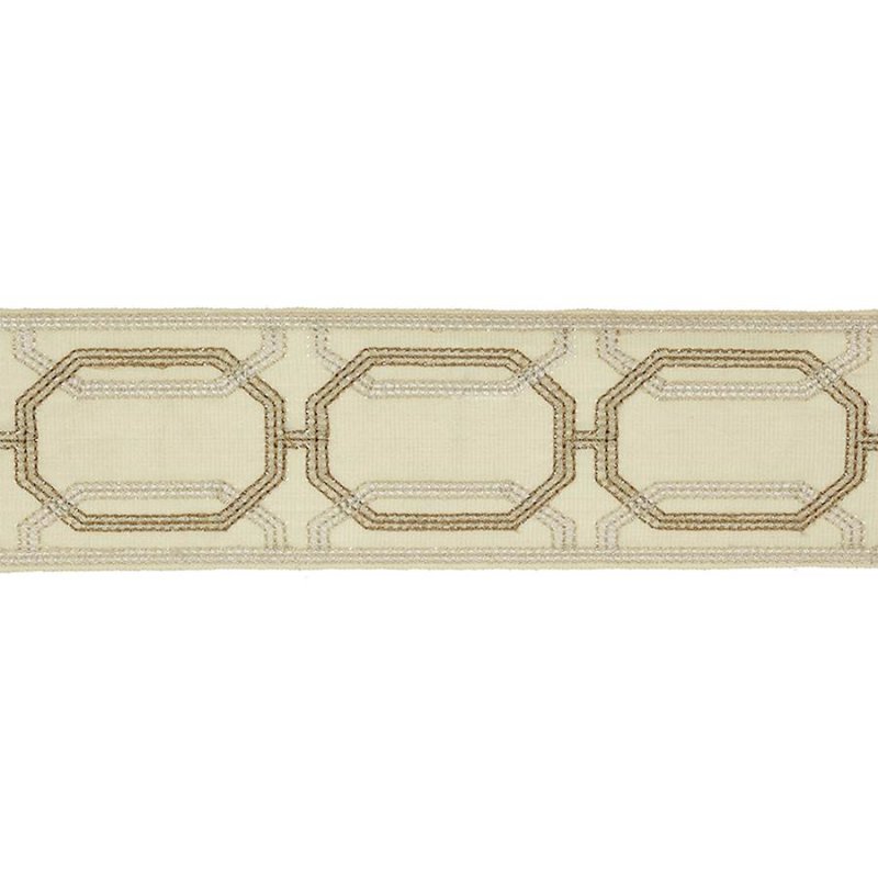 Delano Octagon Braid Sand – Bestickte Borte von Colefax and Fowler