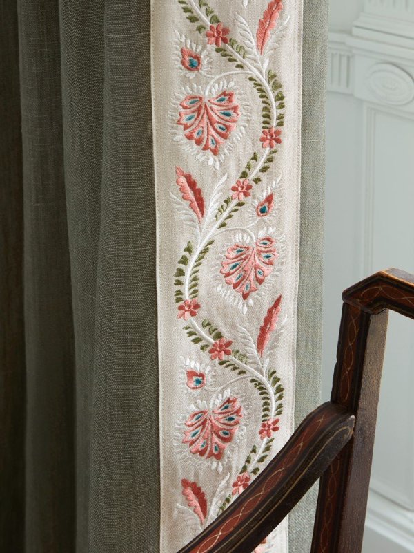 Florinda Braid von Colefax and Fowler im Raum