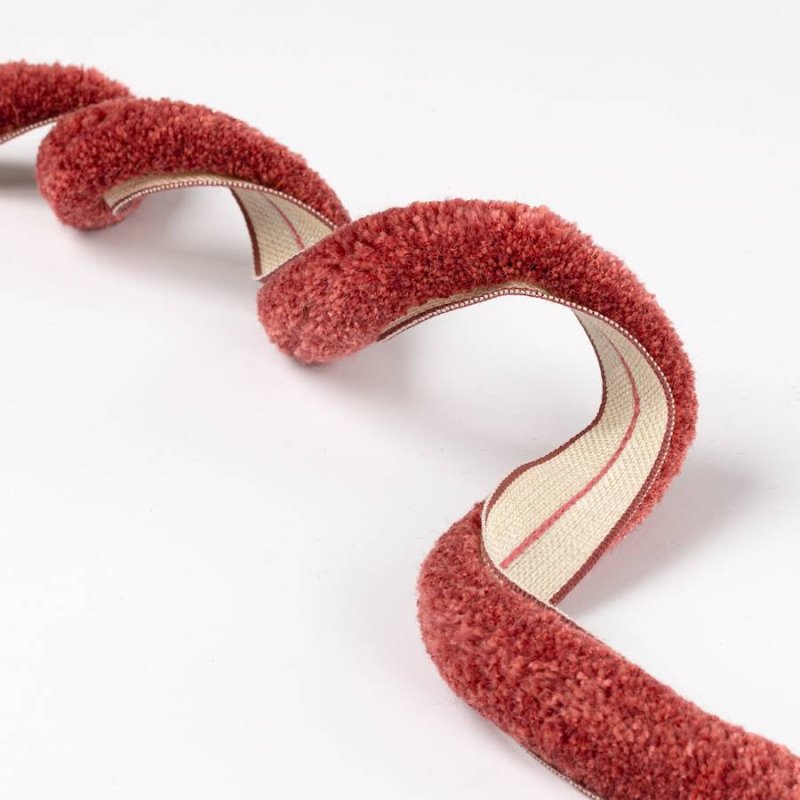 Preview: Lansdowne Caterpillar Braid Red – Raupenborte von Colefax and Fowler