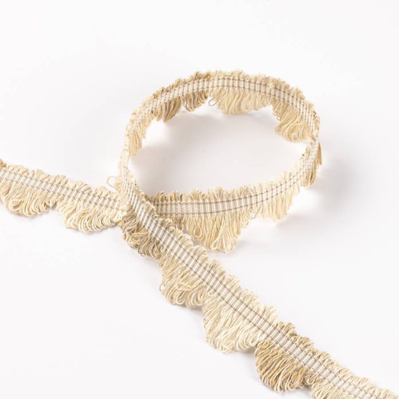 Lansdowne Fan Edge Beige – Fächerborte von Colefax and Fowler