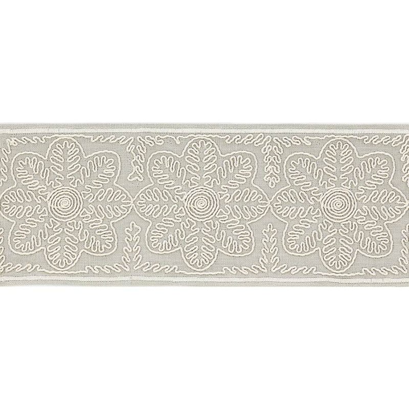 Preview: Theodore Florette Braid Silver – Bestickte Borte von Colefax and Fowler