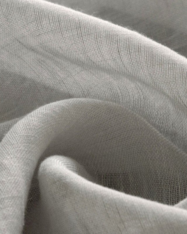 Gaya Grau – Voile von Houlès