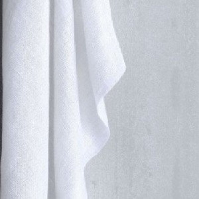 Gina Voile von Houlès im Raum