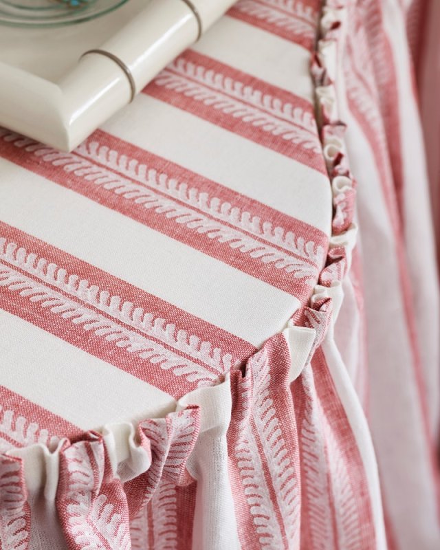 Detail von Jane Churchill Innis Stripe in Pink