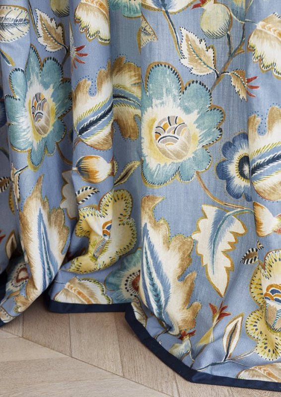 Detail von Jane Churchill Piper in Soft Blue