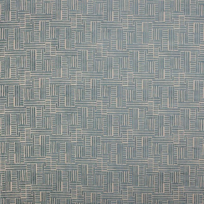 Albers von Larsen in Midnight