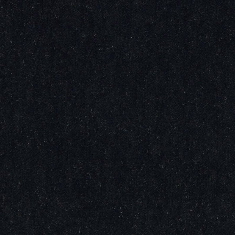 Sasha von Larsen in Midnight