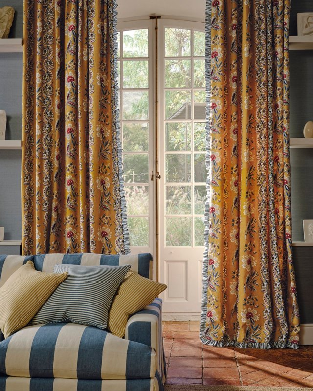 Raumbeispiel aus der Kollektion Deauville von Manuel Canovas mit Deauville