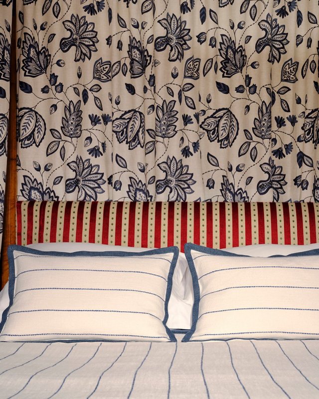 Raumbeispiel aus der Kollektion Deauville von Manuel Canovas mit Mezerac
