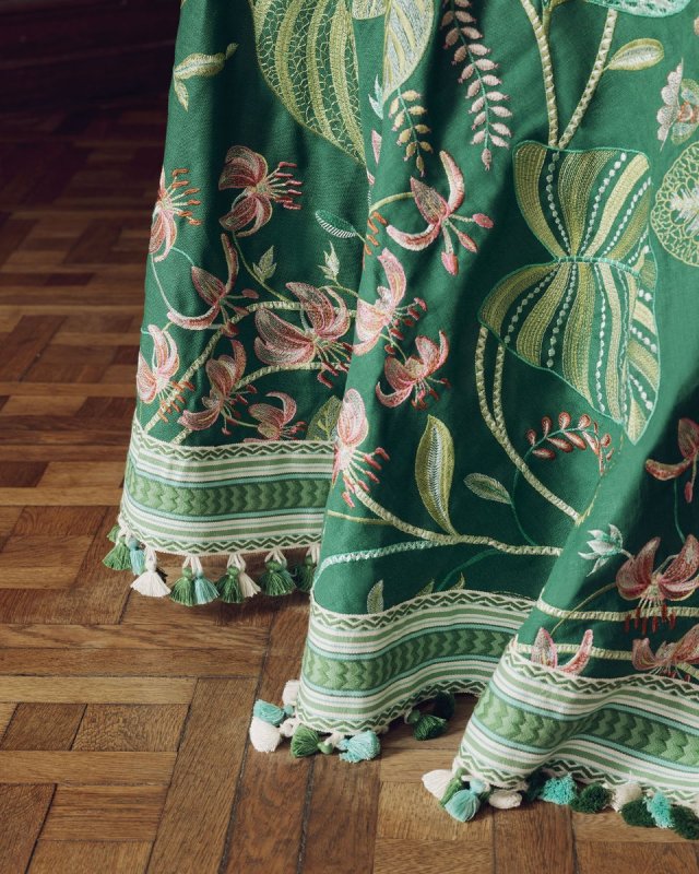 Detail von Manuel Canovas Palmaria mit Fransen