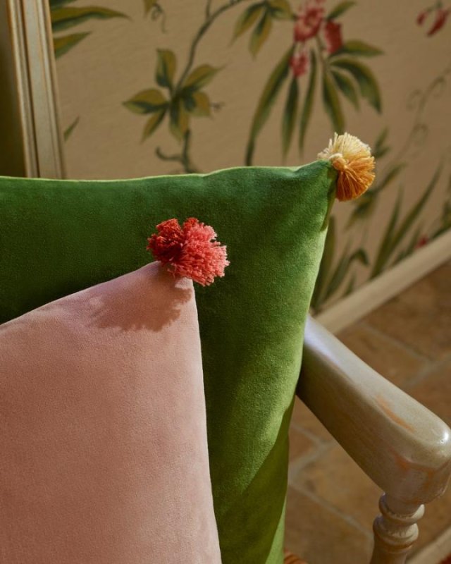 Vito von Manuel Canovas im Raum