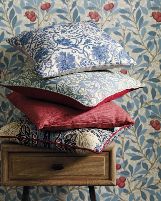 Arbutus Tapete von Morris & Co. – Ambiente