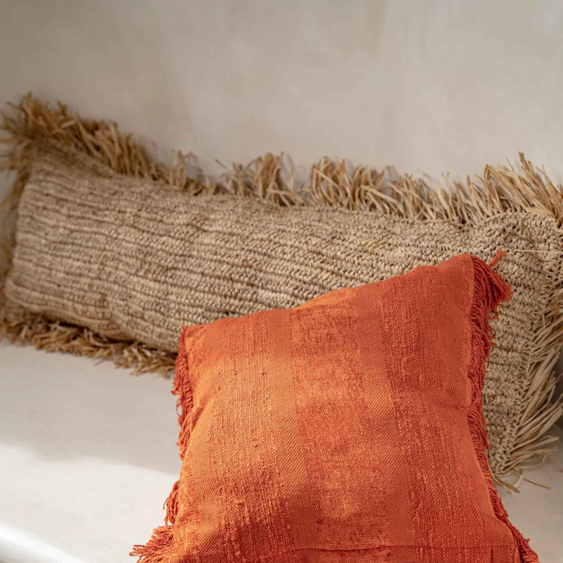 Raffia Kissen mit Fransen — handgefertigt, 3 Größen