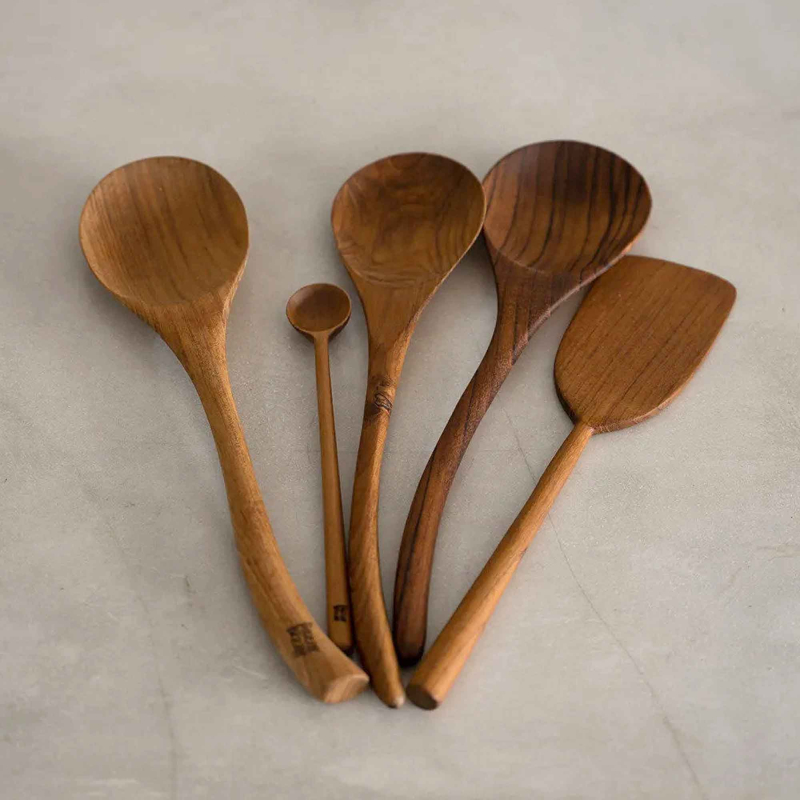 Preview: Löffel aus der Teakwurzel