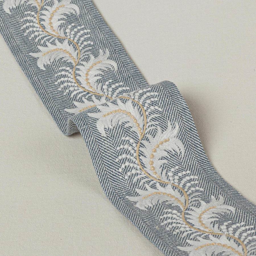 Feather Braid Blue