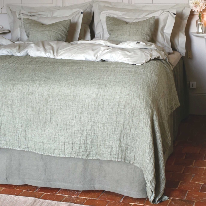 Hannelin Tagesdecke in Herbary Green