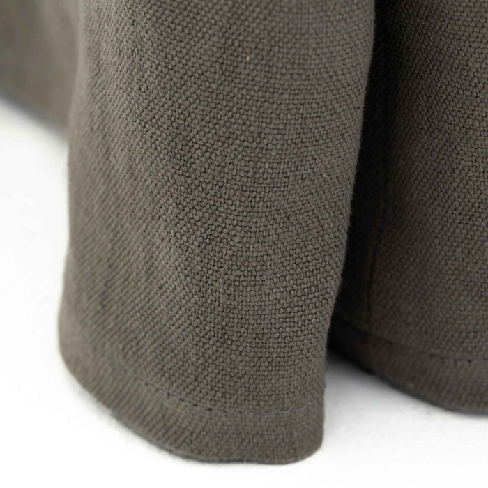 Stuhl Ellas mit Leinenhusse von Flamant - viele Farben