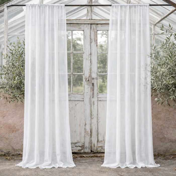 halbtransparenter Leinenvorhang aus Garze-Leinen mit Tunnelzug in reinweiss