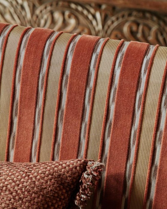 Almeria von Colefax and Fowler im Raum