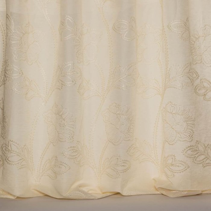 Anastasie Ivory – Stoff von Colefax and Fowler