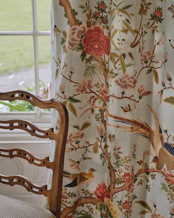 Belmont Trail von Colefax and Fowler im Raum