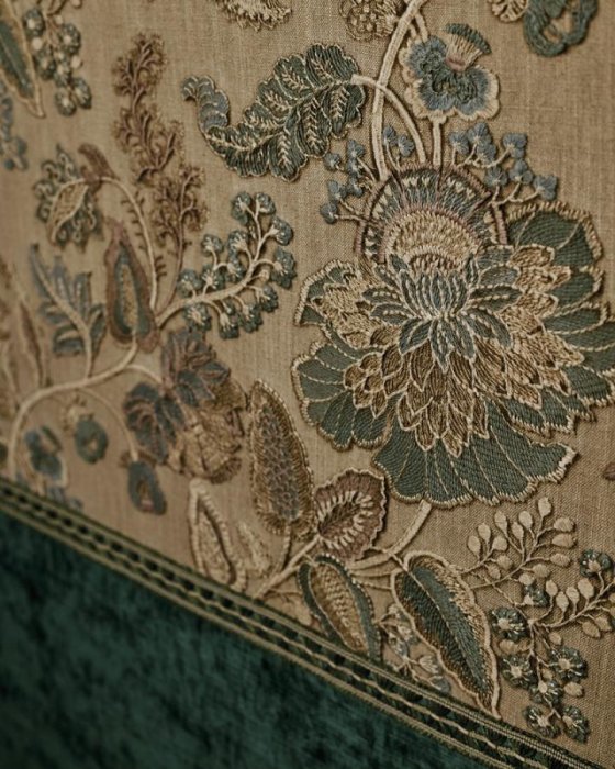 Cassia von Colefax and Fowler im Raum