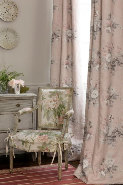 Constance von Colefax and Fowler im Raum