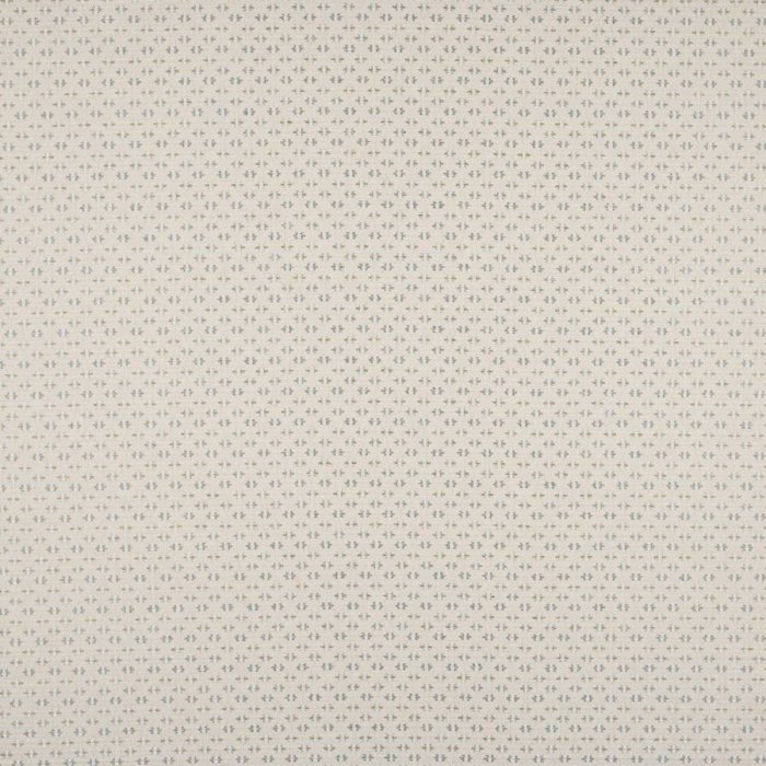 Denbury von Colefax and Fowler in Pale Blue